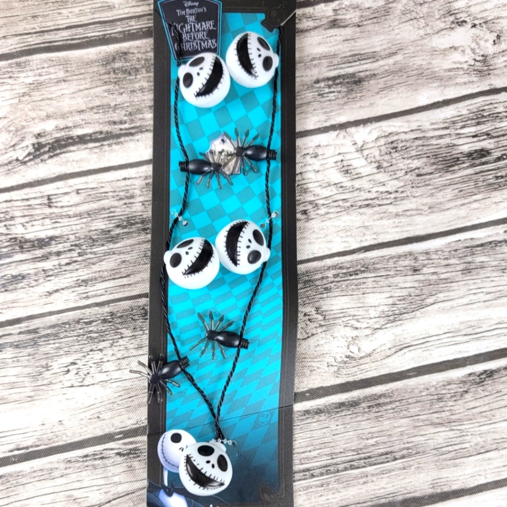 Disney Nightmare Before Christmas Jack Skellington lightup Necklace